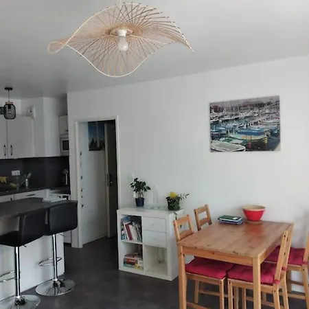 Rue Appartement *